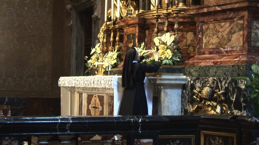 L' AMORE AL CENTRO: Mons. G. Marini