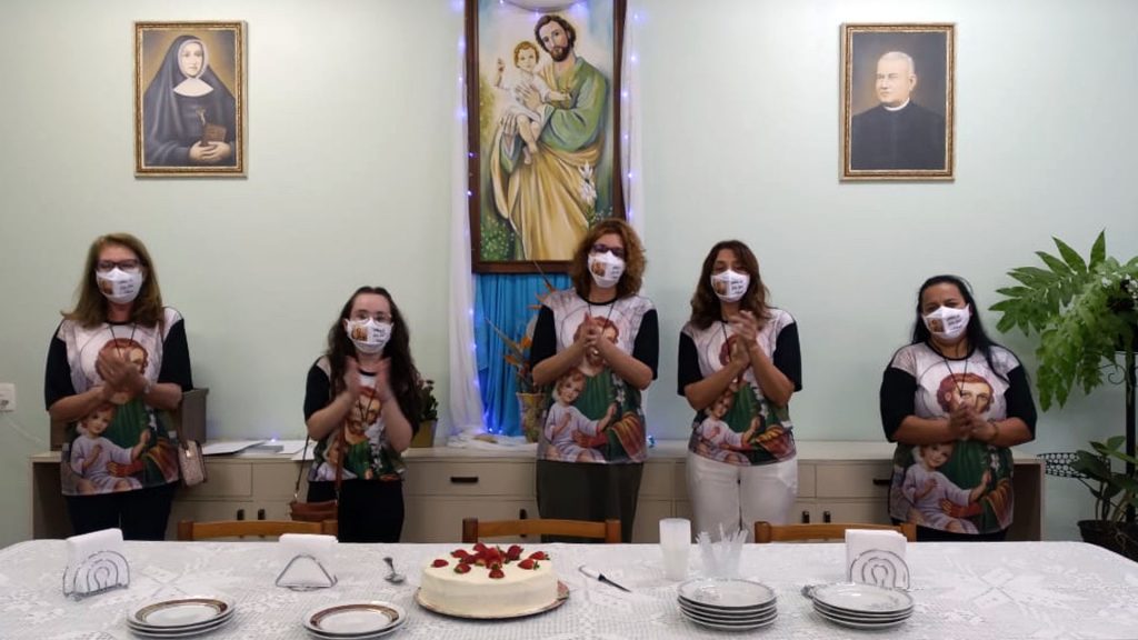 Gruppo delle Oblate di San Giuseppe del Minas Gerais - Brasile